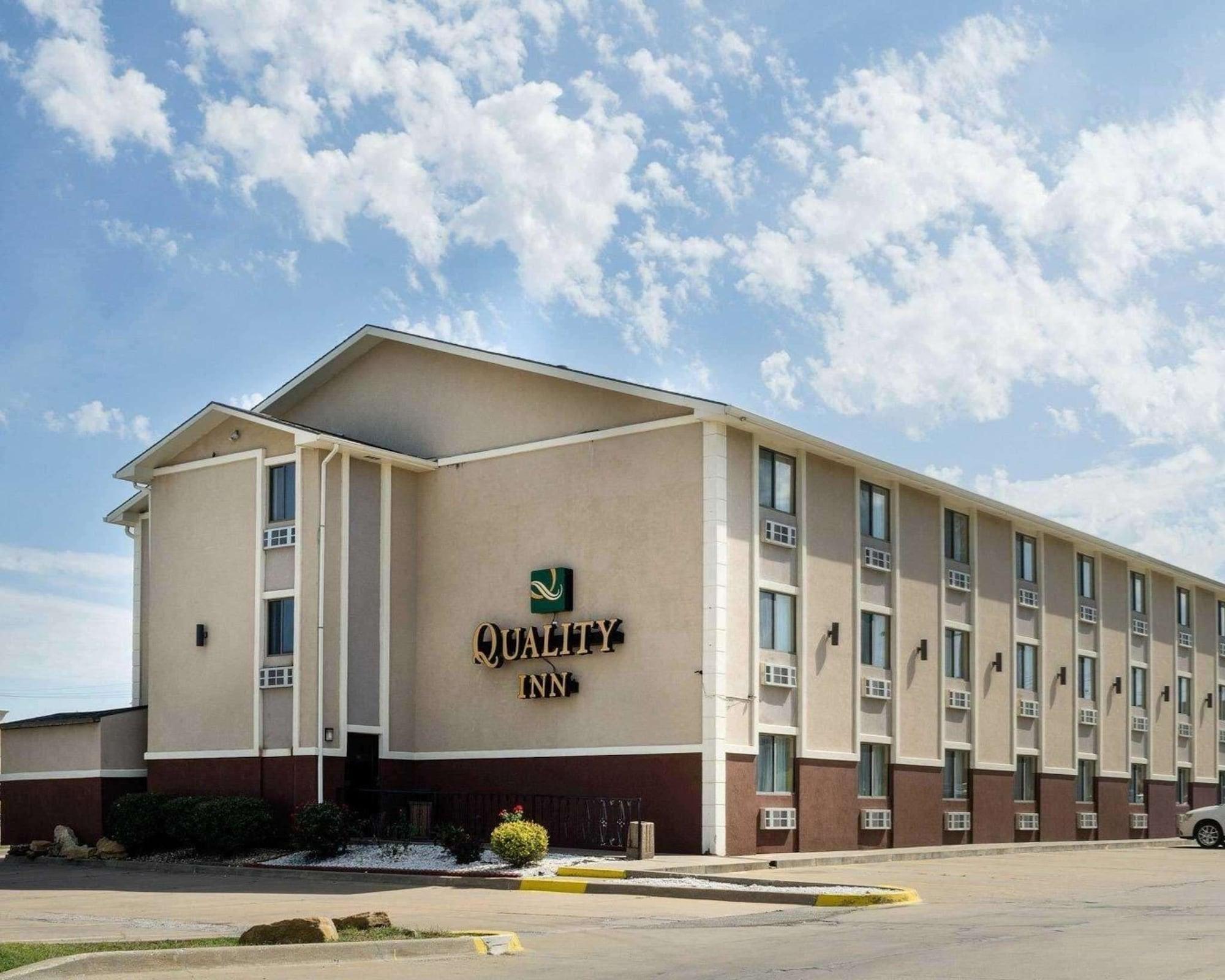 Quality Inn I-70 At Wanamaker Topeka Zewnętrze zdjęcie