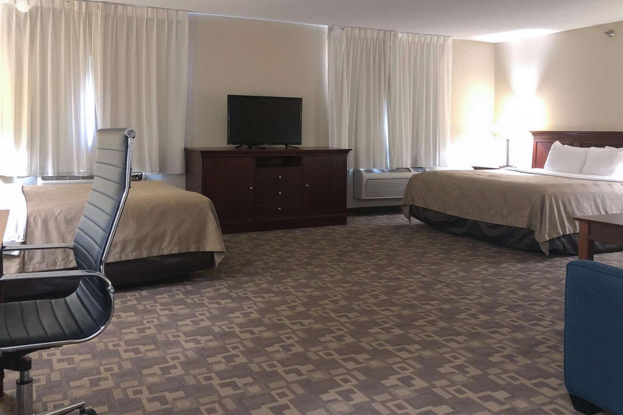 Quality Inn I-70 At Wanamaker Topeka Zewnętrze zdjęcie